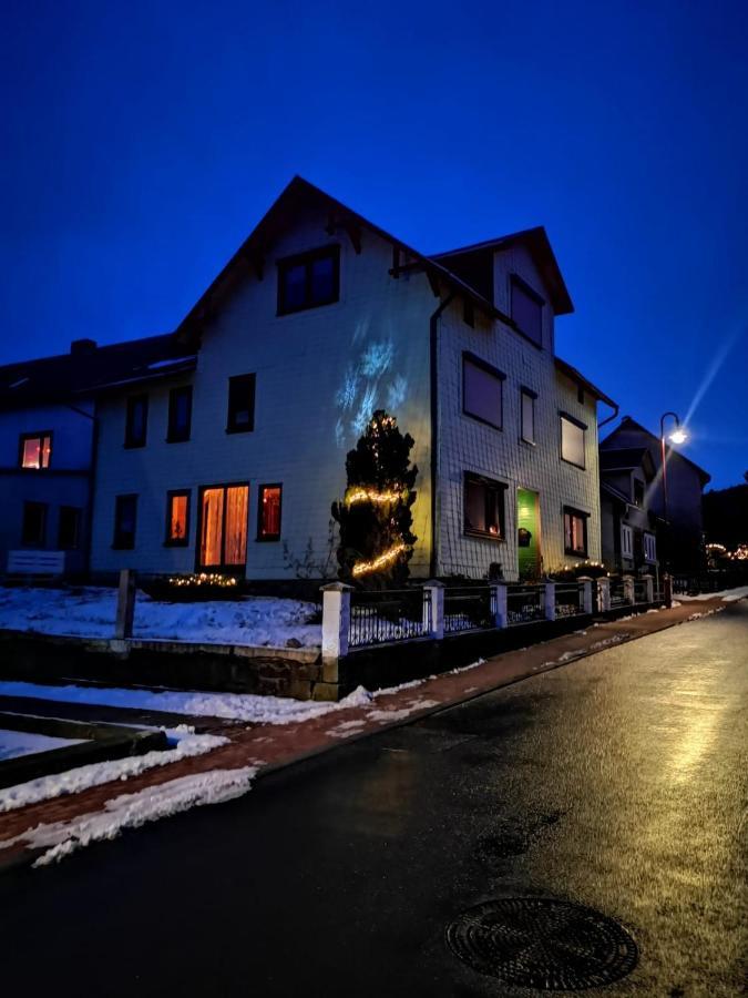 Gehlberger Landhaus am Schneekopf / Ferienwohnung Suhl Exterior foto